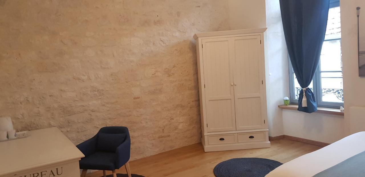 Bed and Breakfast La Cour Saint Louis Castelnau-Montratier Екстер'єр фото
