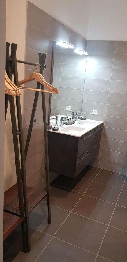 Bed and Breakfast La Cour Saint Louis Castelnau-Montratier Екстер'єр фото